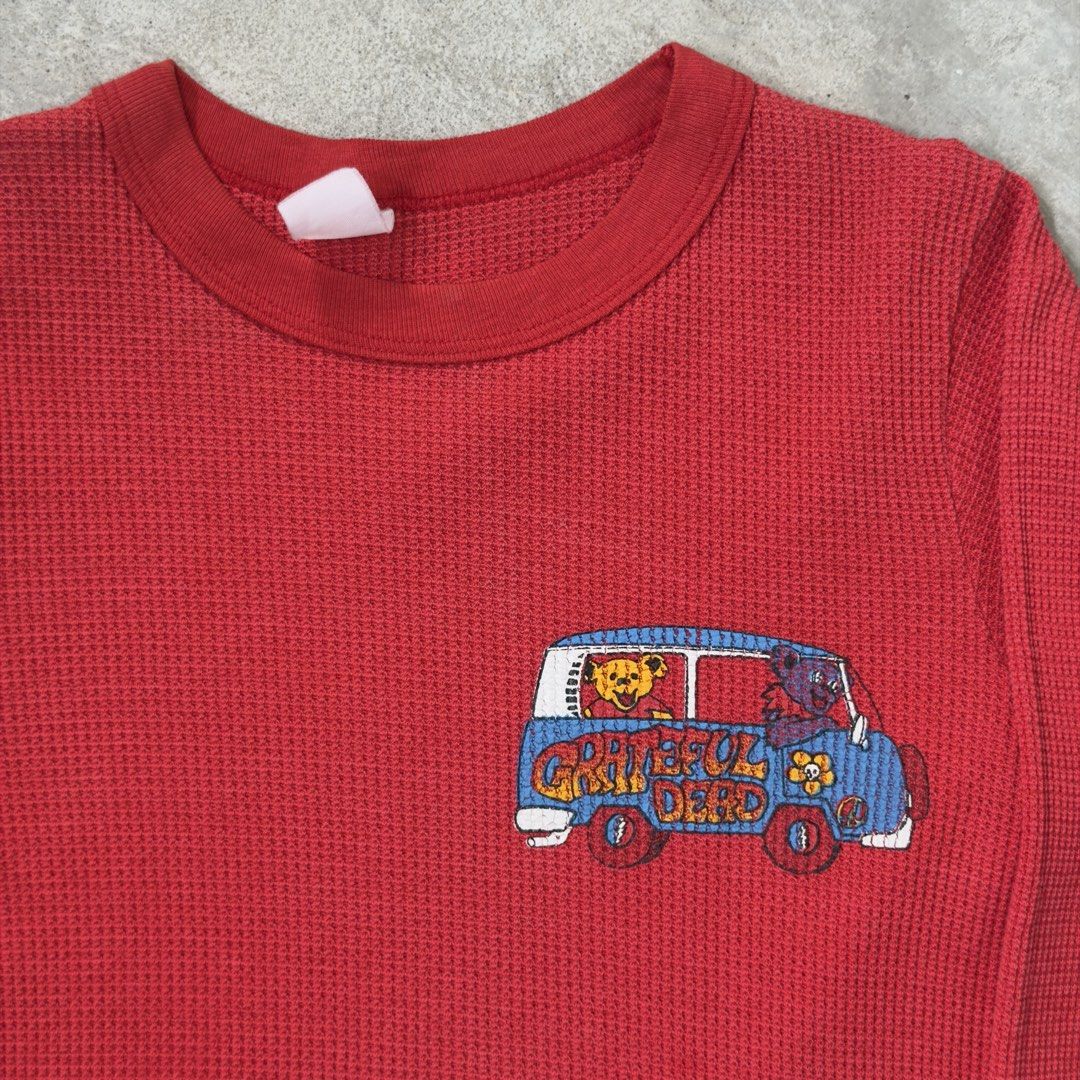 ‘90s Grateful Dead ‘Bear Van’ Thermal Longsleeve (Category: Tshirts & Polo Shirts ) located in Silang. Submitted by offrackboys (Listing ID 1464280302, Image 2). Description: ‘90s Grateful Dead ‘Bear Van’ Longsleeve Size: XS or Small Measurements upon request Condition: Excellent Issue(s): Faded tag ₱3950 or Offer.