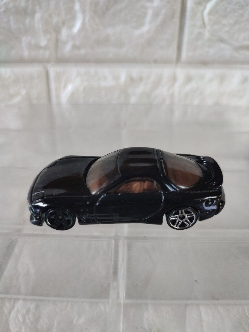 95 mazda rx-7 loose hotwheels (Category: Vehicle & Diecast Models) located in Narvacan. Submitted by jigger85 (Listing ID 1464141030, Image 1). Description: mint loc. ilocos sur can ship thru JNT or LBC.