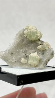 （分類：）位於 。 由 js_minerals_collection 提交（商品編號 1464241512，圖片 1）。簡介： 。