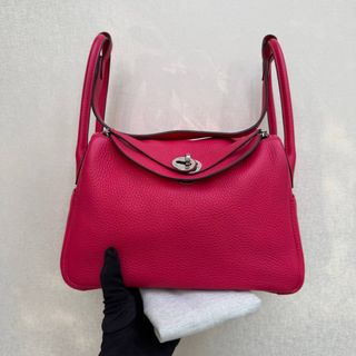 (Category: ) located in . Submitted by millenlavish_outlet (Listing ID 1464216939, Image 1). Description: .