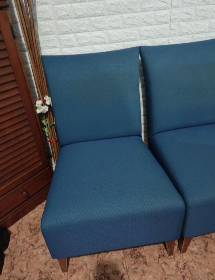 🛋️ First Class Customized 2 Single-Seater Chairs (Category: Office Furniture & Fixtures) located in Taguig. Submitted by authprelovedonlineshop1 (Listing ID 1464181451, Image 3). Description: ### 🛋️ First Class Customized 2 Single-Seater Chairs **Classic and comfortable pieces ready for a little TLC! ✨** - **Customized First Class single-seater chairs** - **2 pieces** - **Very good overall condition** - Comfortable and sturdy design - ⚠️ **Need