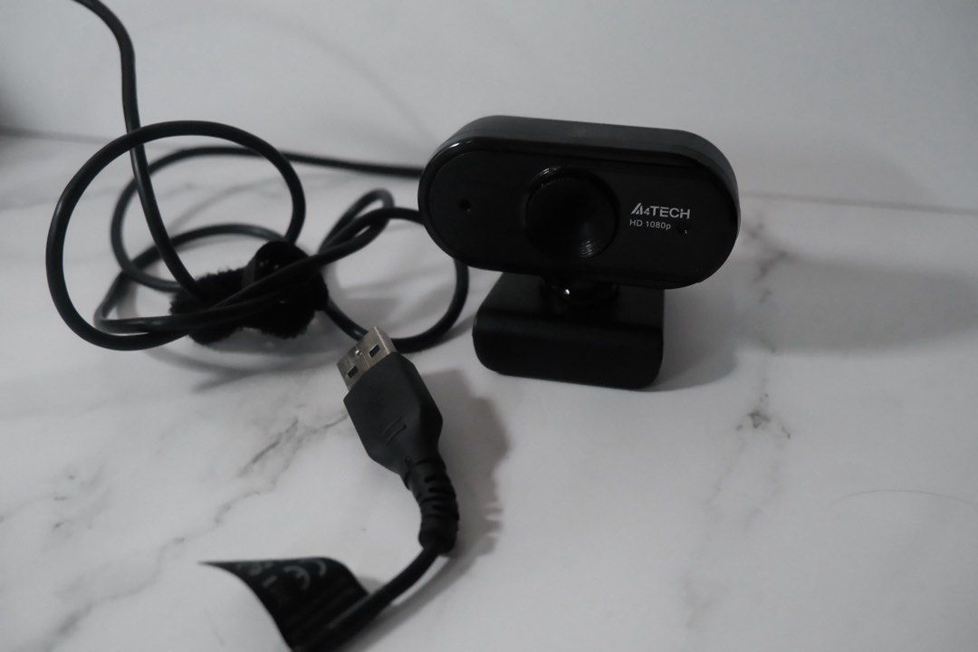 A4Tech PK-925H (1080p Full-HD Webcam). (Category: Webcams) located in Pasig City. Submitted by allthingsgreat.ph (Listing ID 1464320403, Image 3). Description: Used only once. RFS: given to me as a gift. Downsizing as well..