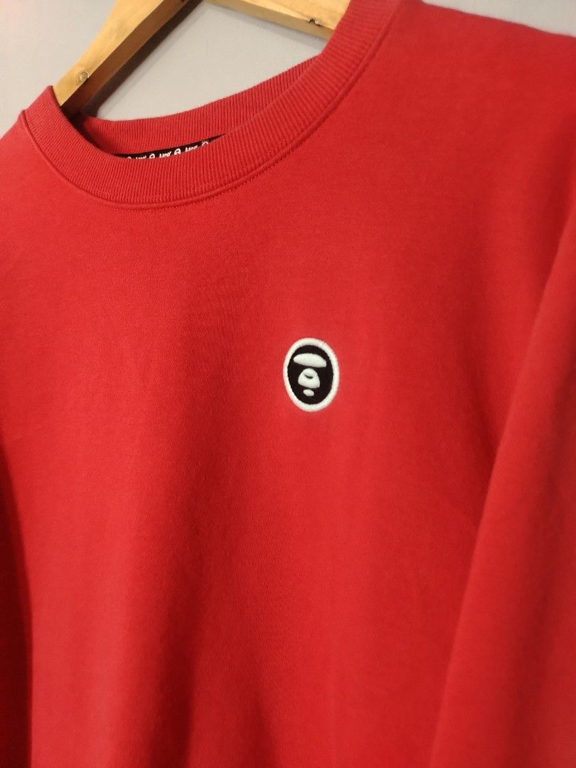 Aape Long sleeve (Category: Hoodies) located in Bocaue. Submitted by adrianberi35876 (Listing ID 1464286009, Image 3). Description: Aape Width:21 Length:25.8 Best fit is large Condition:9.8/10 Color Rate:9.8/10 Exellent - Asnew Condition No issue 📩 📩 📩 📍 Bocaue,Bulacan.