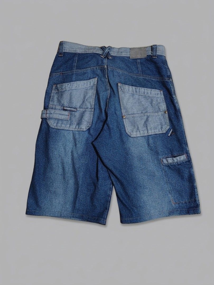 ACADEMIC JORTS ALTERED (Category: Jeans) located in Roxas. Submitted by mlvthrift (Listing ID 1464241432, Image 2). Description: ALTERED IN TO JORTS.