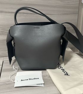 （分類：）位於 。 由 kennisz 提交（商品編號 1464049765，圖片 1）。簡介： 。