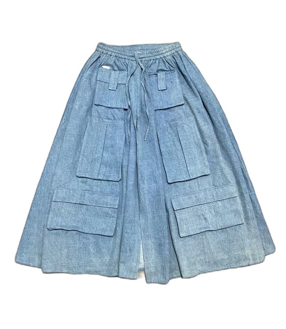 ADEC.C Light Blue Denim Maxi Cargo Skirt (Category: Skirts) located in Manila. Submitted by jc.dingz1024 (Listing ID 1464249213, Image 1). Description: - Brand new light blue denim maxi skirt - Features stylish cargo pockets - Comfortable elasticated waistband with drawstring - Original price: $4999.00 - Ideal for casual or streetwear outfits.