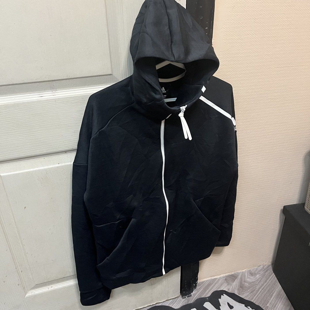 Adidas | Track Jacket (Category: Hoodies) located in Quezon City. Submitted by giometryyy (Listing ID 1464225196, Image 2). Description: 26 x 20 Medium Excellent condition quality material 📍East Fairview, QC 🛵 Lalam0ve / JnT 💰Payment first.