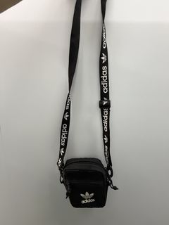（分類：）位於 。 由 tfdfccv 提交（商品編號 1464265011，圖片 1）。簡介： 。