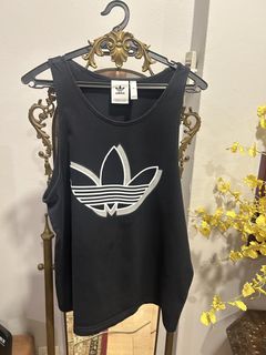 (Category: ) located in . Submitted by wardrobe_project (Listing ID 1464287961, Image 1). Description: .