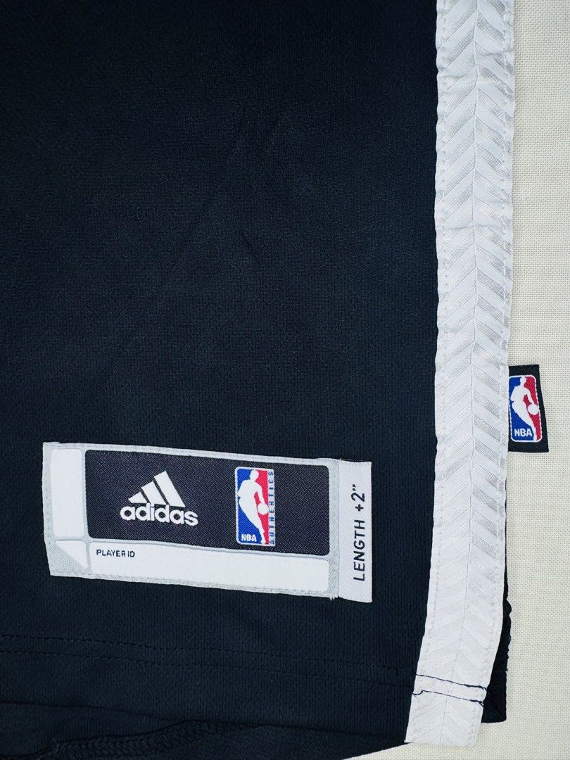 Adidas Brooklyn Nets Paul Pierce #34 Jersey (Category: Activewear) located in Roxas City. Submitted by patsquarephantz (Listing ID 1464280884, Image 2). Description: -dims W20.5/L29 - Authentic Adidas Brooklyn Nets Jersey - Features Paul Pierce's name and number 34 - Color: Black with white accents - Size: S/P (Small/Petite) - Ideal for Brooklyn Nets fans and basketball enthusiasts.