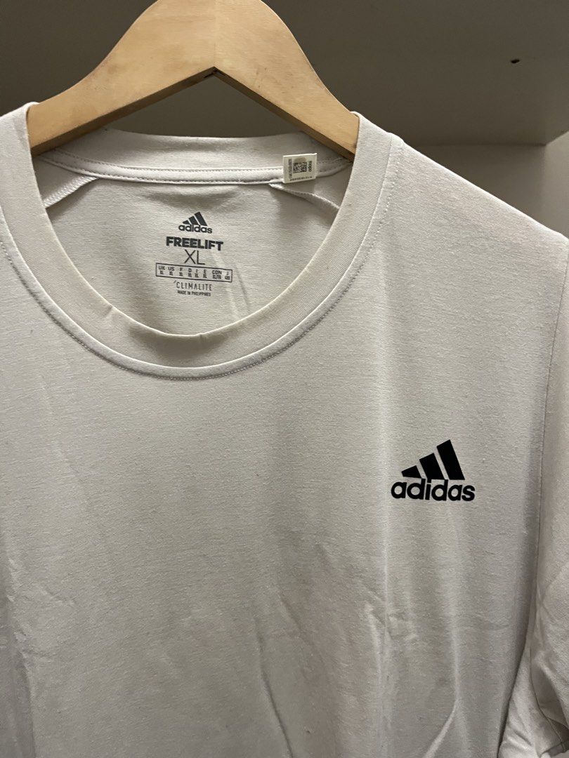 ADIDAS FREELIFT T-SHIRT XL (Category: Tshirts & Polo Shirts ) located in Davao. Submitted by rewearclub.dvo (Listing ID 1464284497, Image 2). Description: W26.5” x L31”.