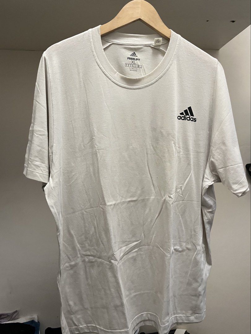ADIDAS FREELIFT T-SHIRT XL (Category: Tshirts & Polo Shirts ) located in Davao. Submitted by rewearclub.dvo (Listing ID 1464284497, Image 1). Description: W26.5” x L31”.