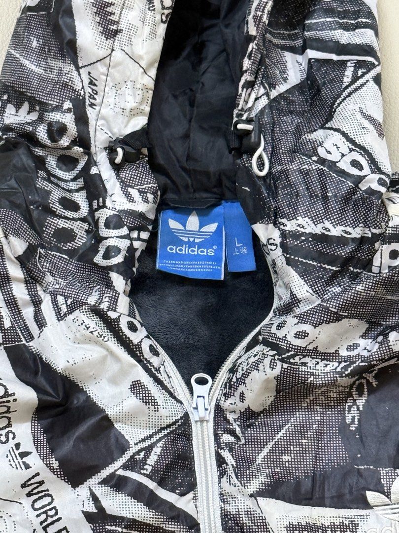 Adidas Hooded Winter / Puffer Jacket (Category: Coats, Jackets and Outerwear) located in Quezon City. Submitted by bad.boy.bale (Listing ID 1464141673, Image 3). Description: .