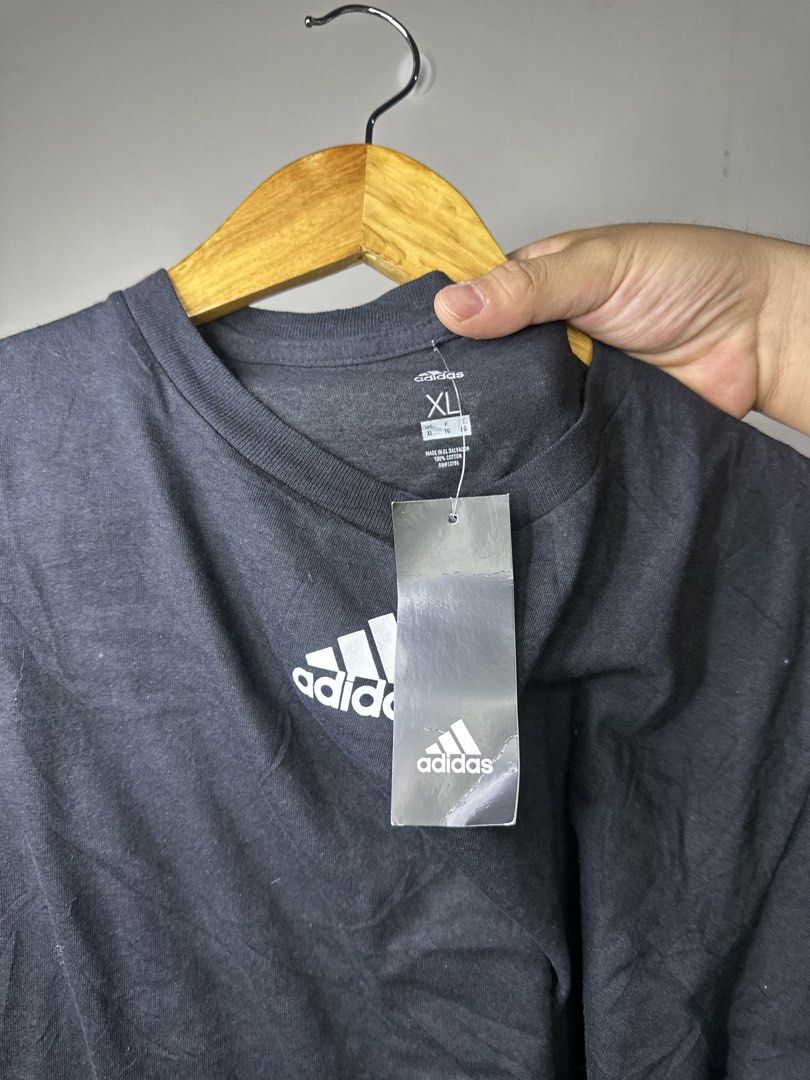 ADIDAS MID LOGO (Category: Tshirts & Polo Shirts ) located in Molave. Submitted by thriftmate13 (Listing ID 1464198461, Image 2). Description: .