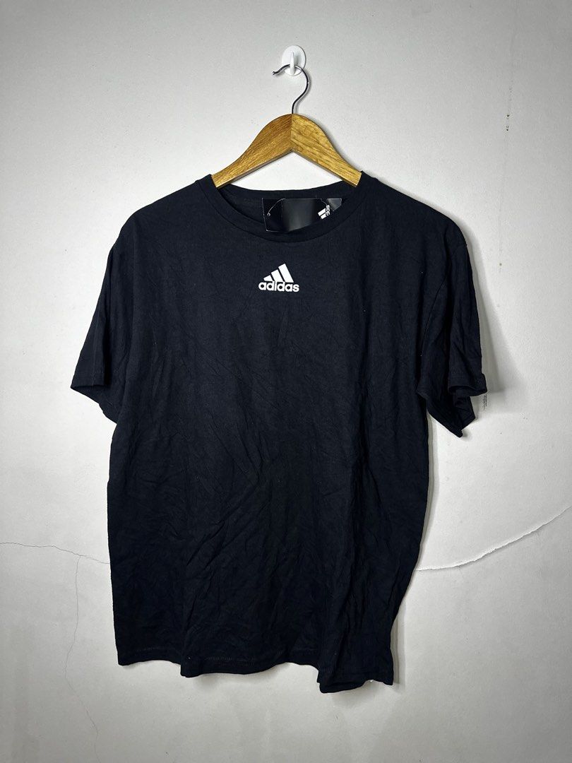 ADIDAS MID LOGO (Category: Tshirts & Polo Shirts ) located in Molave. Submitted by thriftmate13 (Listing ID 1464198461, Image 1). Description: .