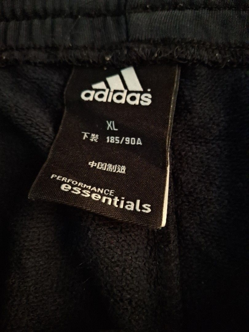 Adidas Performance Essentials (Category: Activewear) located in Cavite. Submitted by adynnej.various.items (Listing ID 1464224849, Image 3). Description: HAVE SIGNS OF WEAR - SEE PICTURES W: 38-42 L: 41 COLOR RATE: 8.5/10.