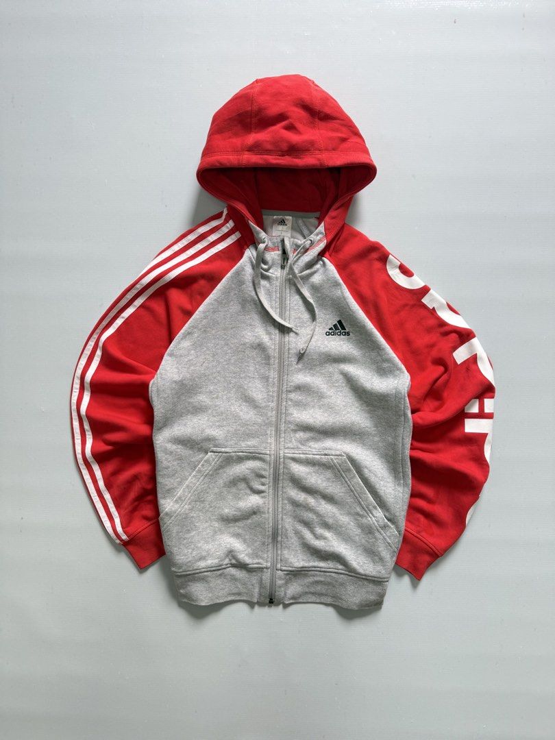 ADIDAS PULL OVER HOODIE JACKET (Category: Coats, Jackets and Outerwear) located in Cavite. Submitted by chooseyouroutfit (Listing ID 1464300909, Image 2). Description: ADIDAS PULL OVER HOODIE JACKET Ganda ng tela Tight ribbings Big print sa sleeves Length - 25 Width - 22 Excellent condition Check detailed pictures .