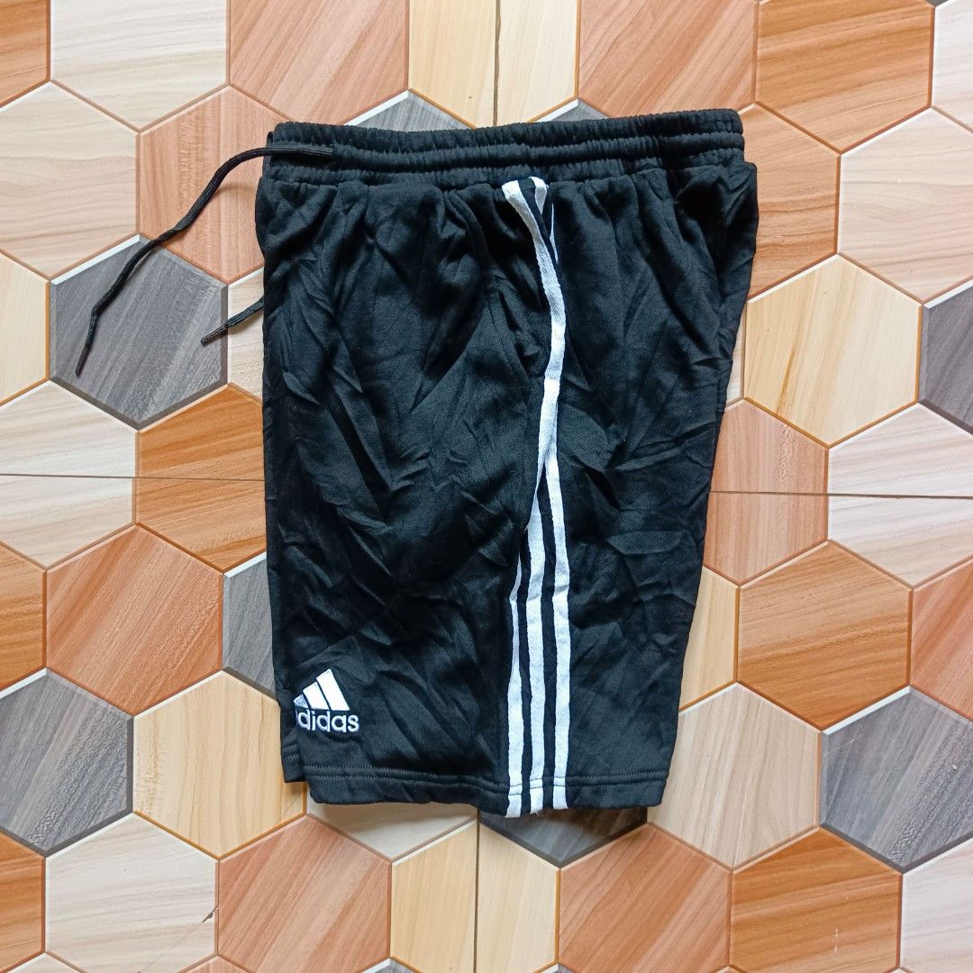 Adidas Running Shorts (Category: Shorts) located in Maramag. Submitted by thrifty777 (Listing ID 1464332914, Image 1). Description: Adidas Brand New Condition Location Maramag Bukidnon.