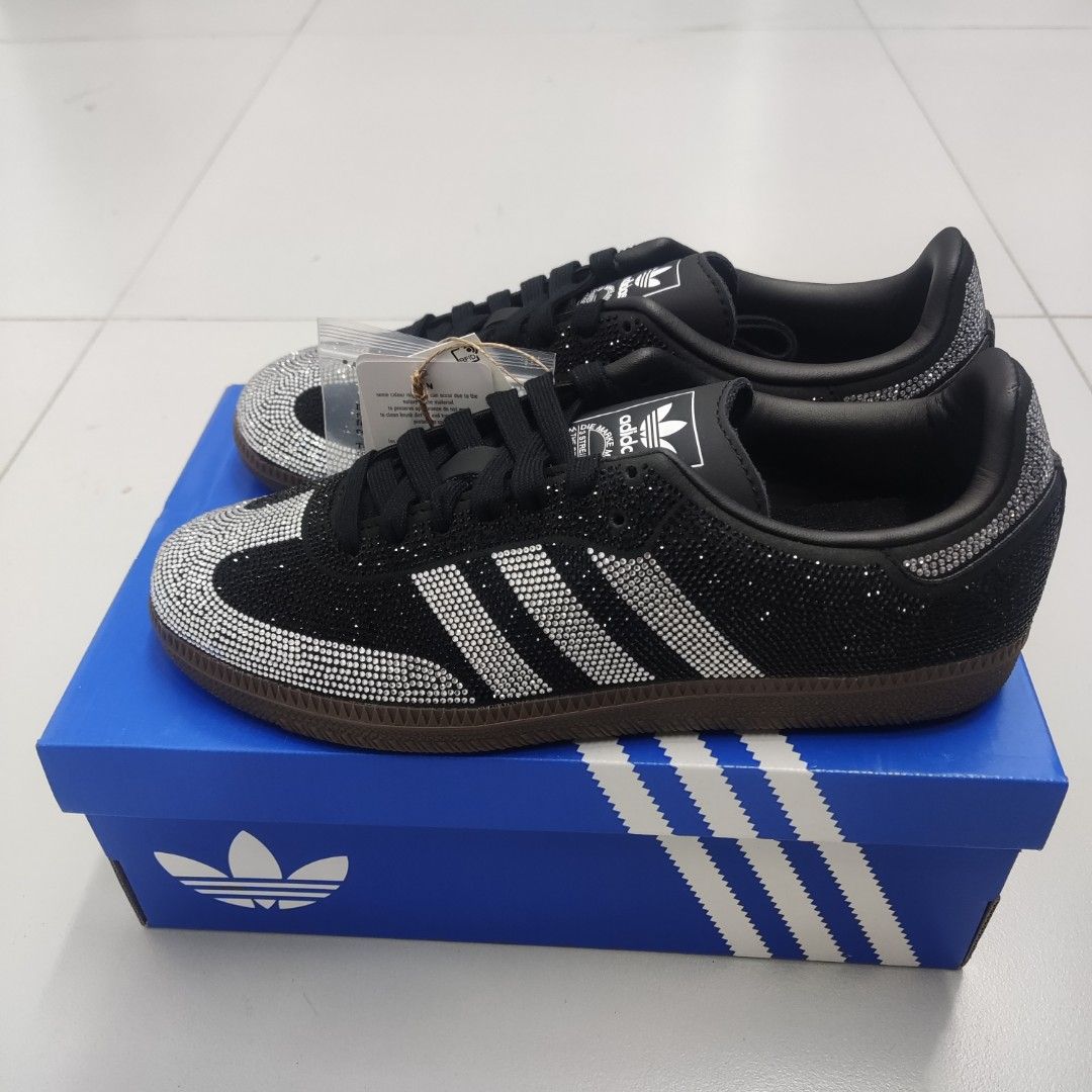 Adidas Samba OG (Category: Sneakers) located in Legazpi City. Submitted by highsocietyclub (Listing ID 1464216767, Image 3). Description: Adidas Samba OG Multiple Sizes Available Brand New Available sizes: 5, 5½, 6, 6½, 7, 7½, 8, 8½ (Can also pre order Srp: 8,000 🪙 Payment first, no COD 🪙 No cancellation, return or refund policy 🪙 All issues will be disclosed in the description 🪙 Actual colors and design may vary due to lighting.