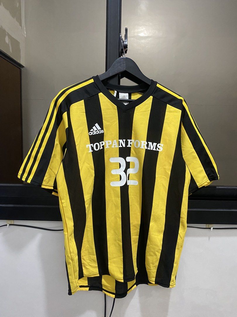 Adidas soccer jersey (Category: Tshirts & Polo Shirts ) located in Manila. Submitted by hell_market (Listing ID 1464284975, Image 1). Description: .