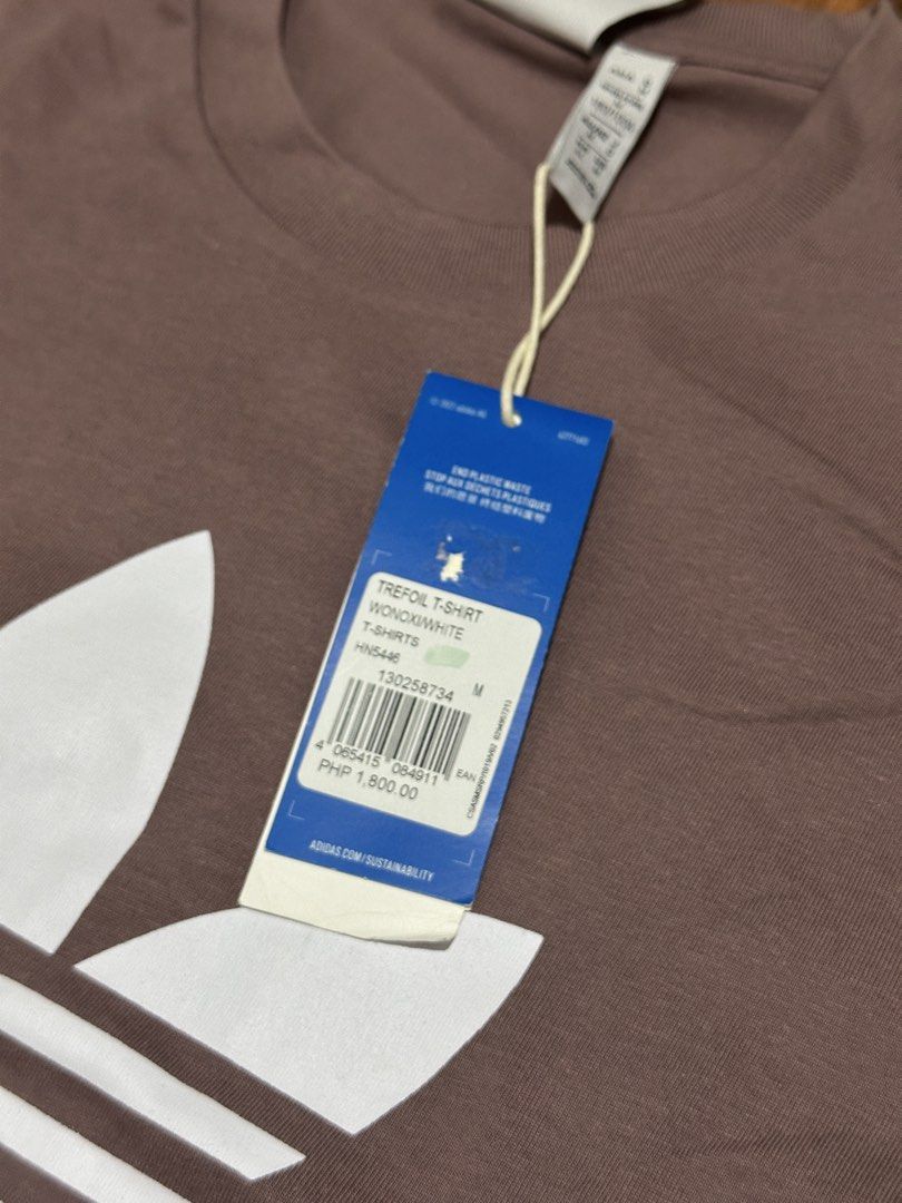 Adidas T-shirt (Category: Tshirts & Polo Shirts ) located in Pasay City. Submitted by 1998mortzon (Listing ID 1464316944, Image 2). Description: Adidas t-shirt old rose trifoil shirt Size medium - 22 x 30.