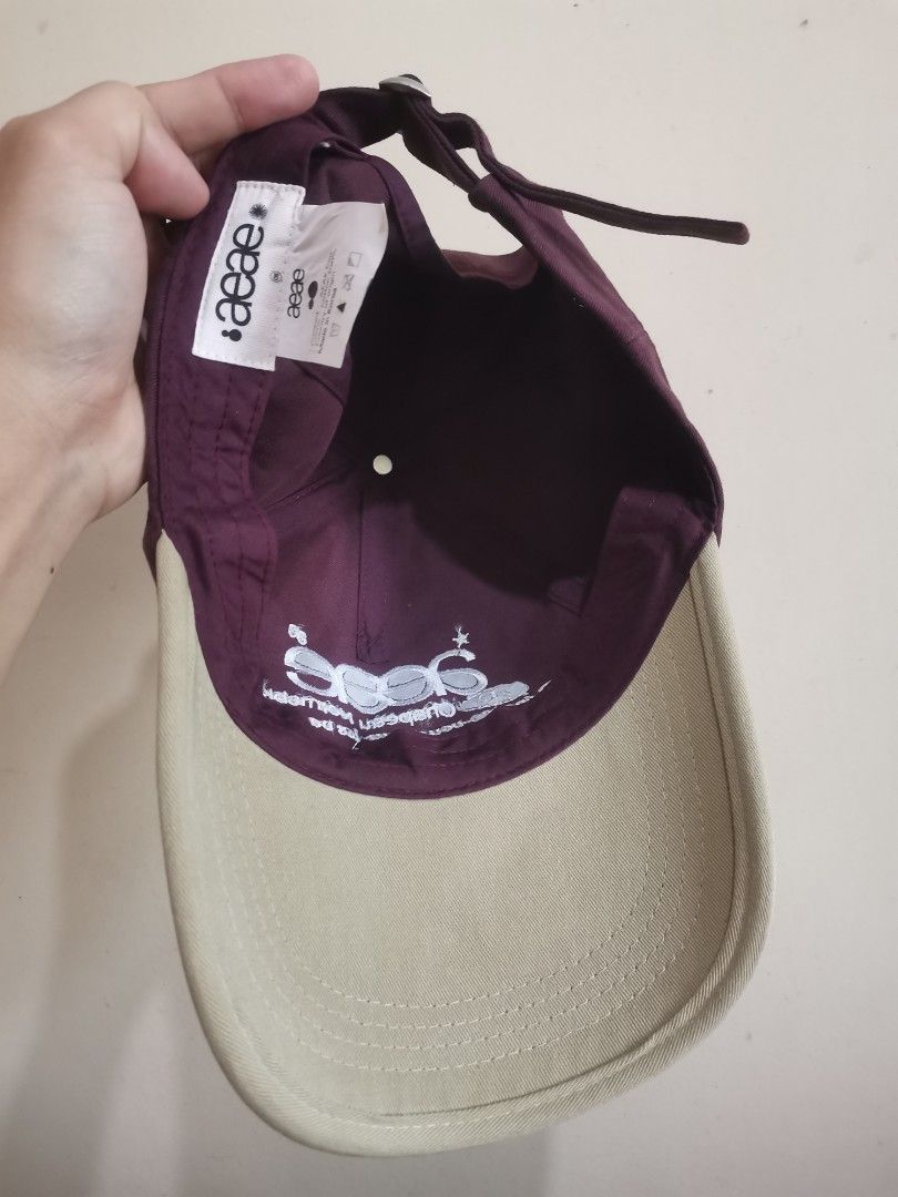 Aeae 2tone hat (Category: Caps & Hats) located in Davao. Submitted by marcio17 (Listing ID 1464158168, Image 3). Description: Excellent Needwash 900 freeshipping only.