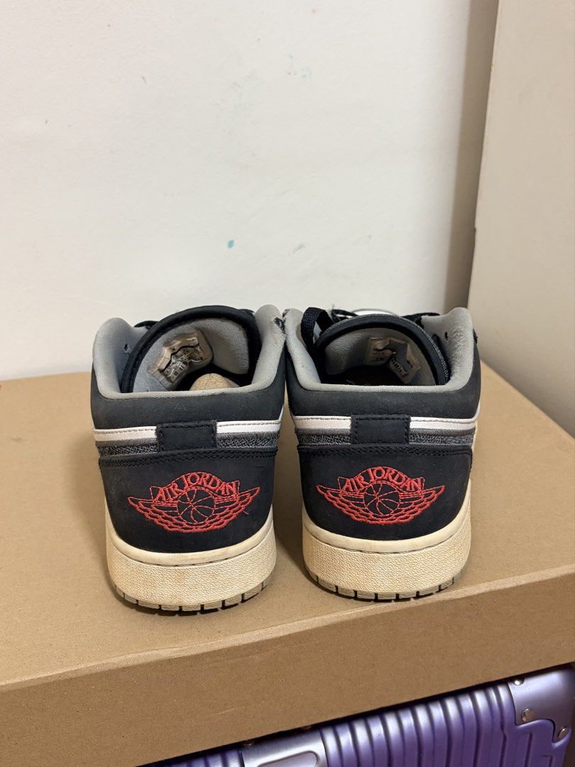 Air Jordan 1 Low (Size 8.5) (Category: Sneakers) located in Antipolo. Submitted by francine.closet (Listing ID 1464300992, Image 2). Description: Box included US 8.5 Female size.