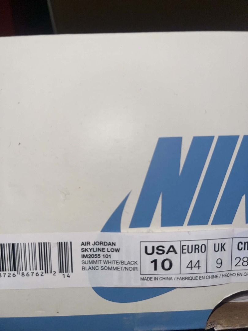 Air Jordan Skyline Low (Summit White/Black) (Category: Sneakers) located in Angeles City. Submitted by sargedave-347 (Listing ID 1464256922, Image 1). Description: - Bought directly from a Nike Factory Store. - Used only 2–3 times (just to try it) - Still in excellent condition. - Well-maintained and authentic..