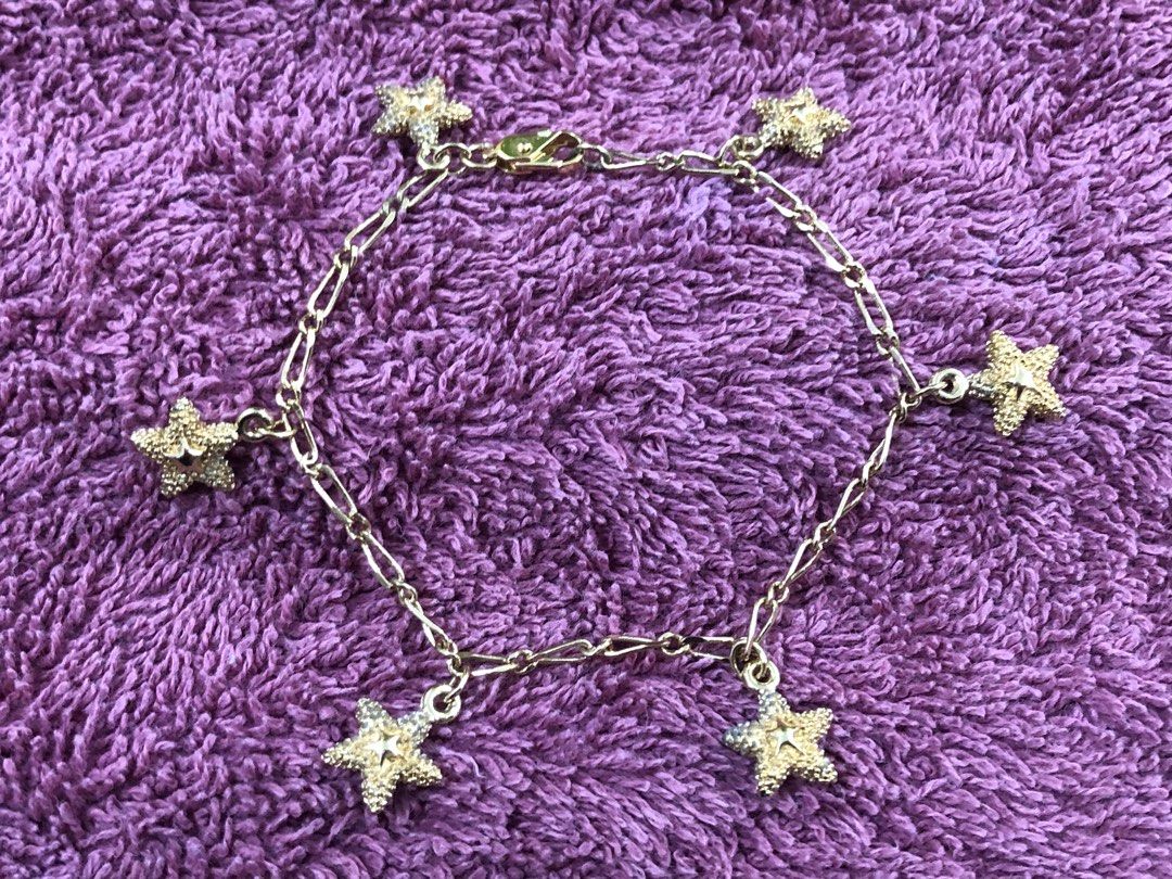 Alaskan Gold Starfish Statement Bracelet 6.5 inch (Category: Bracelets) located in Caloocan City. Submitted by toris.closet.mnl (Listing ID 1464140026, Image 1). Description: Alaskan Gold, non-tarnishable Approx 6.5 inches Negotiable Can be bought in a set with Starfish necklace on my profile.