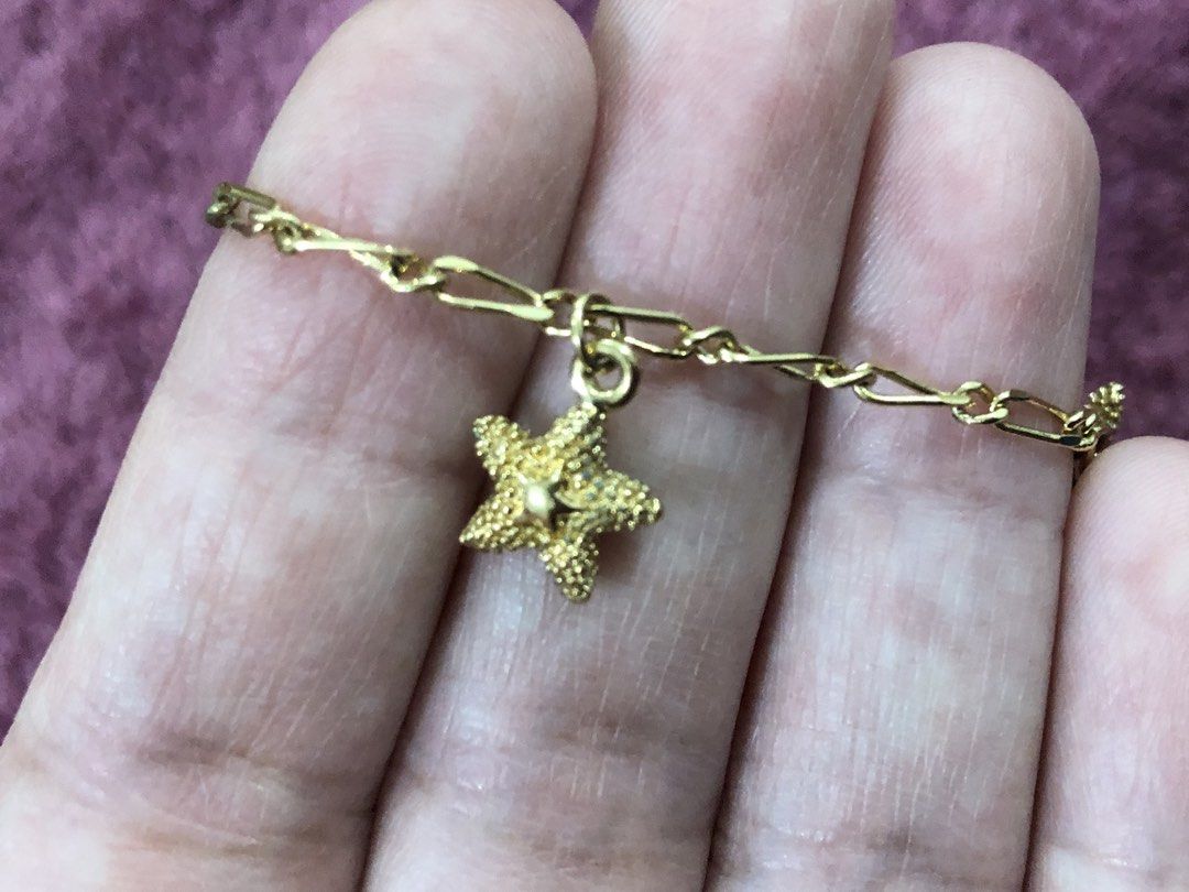 Alaskan Gold Starfish Statement Bracelet 6.5 inch (Category: Bracelets) located in Caloocan City. Submitted by toris.closet.mnl (Listing ID 1464140026, Image 2). Description: Alaskan Gold, non-tarnishable Approx 6.5 inches Negotiable Can be bought in a set with Starfish necklace on my profile.