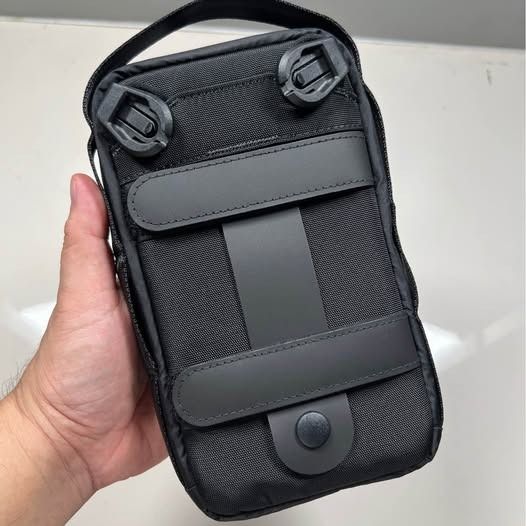 Alpaka Modular Sling V2 ( X-Pak VX21) (Category: Belt bags, Clutches and Pouches) located in Rizal. Submitted by epektuz_lab (Listing ID 1464204156, Image 3). Description: New (tested only). Payment Methods: GCash, Maya, or BPI 📦 Shipping fee is at the buyer’s expense. 🚚 The buyer will book and arrange the shipping..