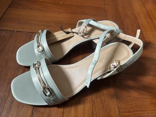 （分類：）位於 。 由 kathamaria 提交（商品編號 1464166000，圖片 1）。簡介： 。