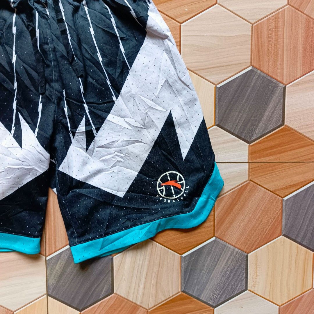 Anta Varsity Shorts Kids (Category: Shorts) located in Maramag. Submitted by thrifty777 (Listing ID 1464333074, Image 3). Description: Authentic Anta Brand New Condition Location Maramag Bukidnon.