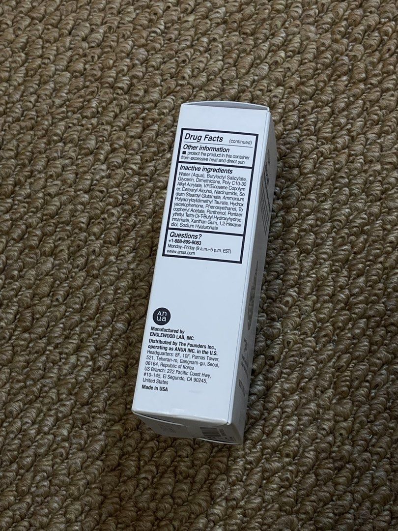 Anua Zero-cast Moisturizing Finish Sunscreen SPF 50 (Category: Face Care) located in Pasig City. Submitted by miafml-closet-cleanout (Listing ID 1464142490, Image 3). Description: - brand new - spf 50, broad spectrum protection - water resistant(80 minutes) - hydrating & gentle Formula - 50 ML / 1.69 FL. OZ. - original price is php 1,400 - steal price!! get a discount when you get 5+ items! 💵 mop: gcash / bdo / maribank / unionbank 🛵 courier: a