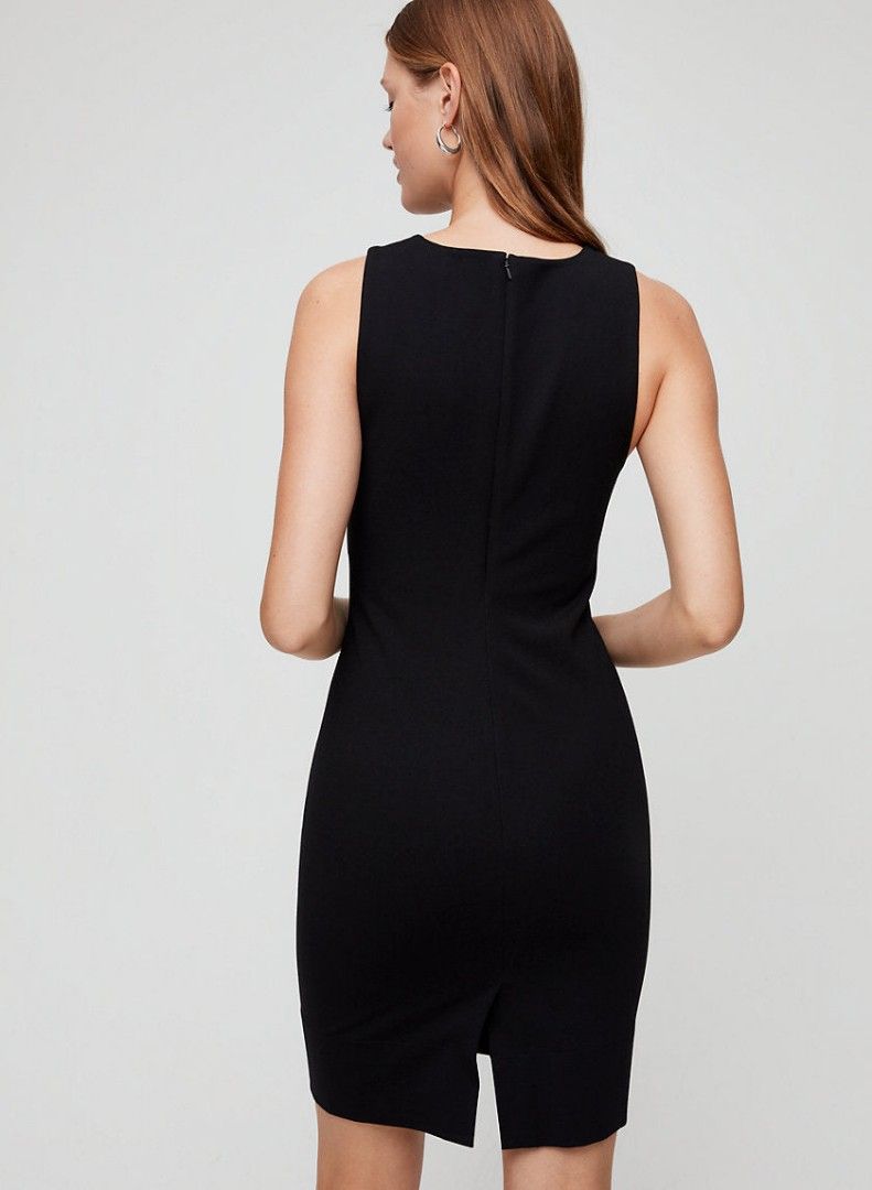 ARITZIA BABATON MIGUEL DRESS (Category: Dresses) located in San Pedro. Submitted by cyanide.slug.cat (Listing ID 1464302430, Image 2). Description: xs 28-32" bust 33" length.