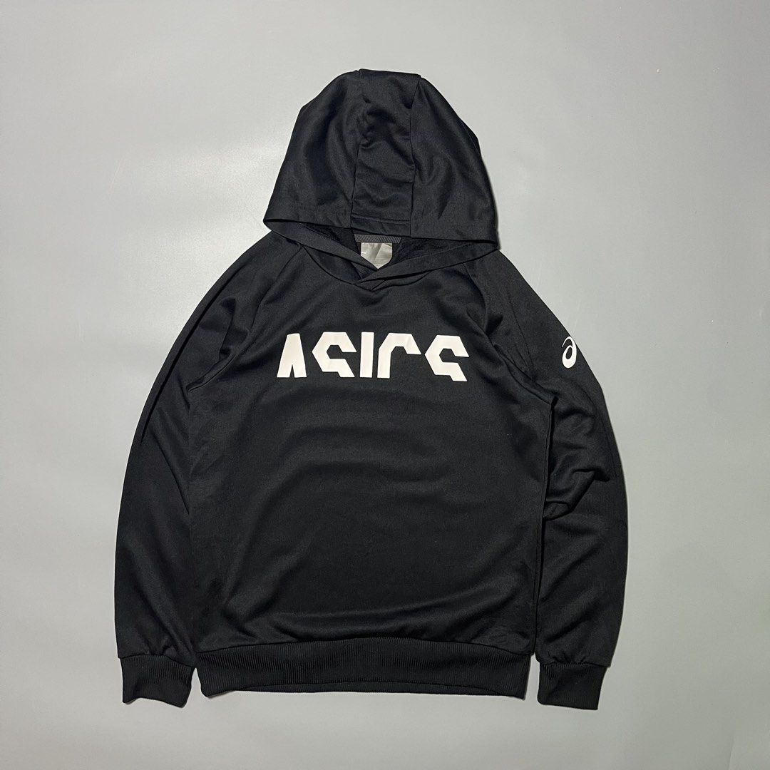 Asics Cropped Asics Sweat Top Pull Over Hoodie (Category: Hoodies) located in Bacolod City. Submitted by marmanj (Listing ID 1464318659, Image 1). Description: ♻️ Asics Cropped Asics Sweat Top Pull Over Hoodie •Original - Complete tags •Condition: Good as new •Size: Medium ( L on tag ) •Length: 26.5L •Width: 20.5” •Color: Black •Color rate: 10/10 •Design : Cropped Big Logo Asics on front & Asics Logo on left arm sleeve •No flaws 🔖Price: ₱700 📌L