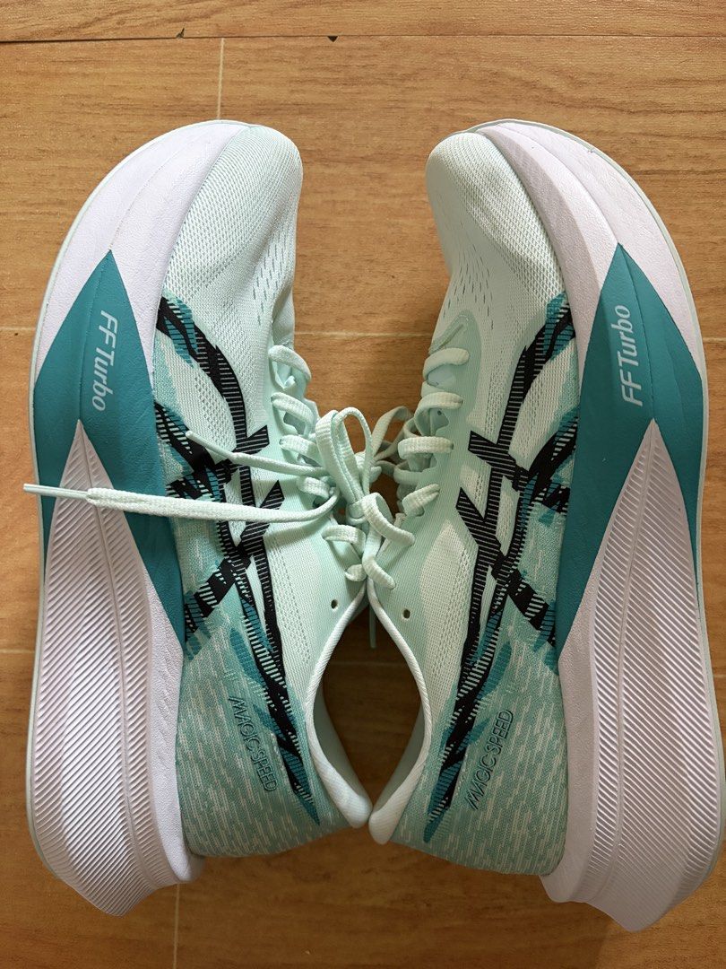 Asics Magic Speed 4 - US 10 / UK 9 Men’s (Category: Sneakers) located in Quezon City. Submitted by cat_man_dudu (Listing ID 1464218875, Image 3). Description: Used only to try indoors, never used in a run. Soothing sea/Black colorway. No tags, no box. RFS: Bought these before I discovered Superblast so I never used them. Meet up in Gateway on most days or on Ayala Car-free Sundays.
