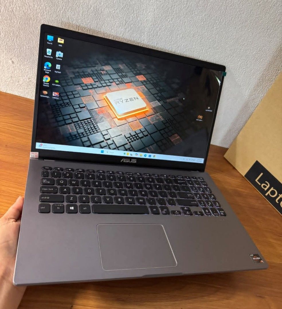 🎯ASUS VIVOBOOK 15 M509D🎯 (Category: Laptops & Notebooks) located in Manila. Submitted by lonelyme_1986 (Listing ID 1464349973, Image 2). Description: 📌RYZEN 5 GAMING LAPTOP FOR SALE📌 (2PCS AVAILABLE ) PRICE: 14,500 FIX 🎯ASUS VIVOBOOK 15 M509D🎯 AMD RYZEN 5 3500U with RADEON Vega Mobile Gfx @2.10GHz 256GB SSD 12GB MEMORY 7.1GB AMD RADEON VEGA 8 GRAPHICS BUILT-IN CAMERA WIFI READY HDMI CARD READER BLUETOOTH /NO BLUETOOTH USB PORT 15.6 INCHES �