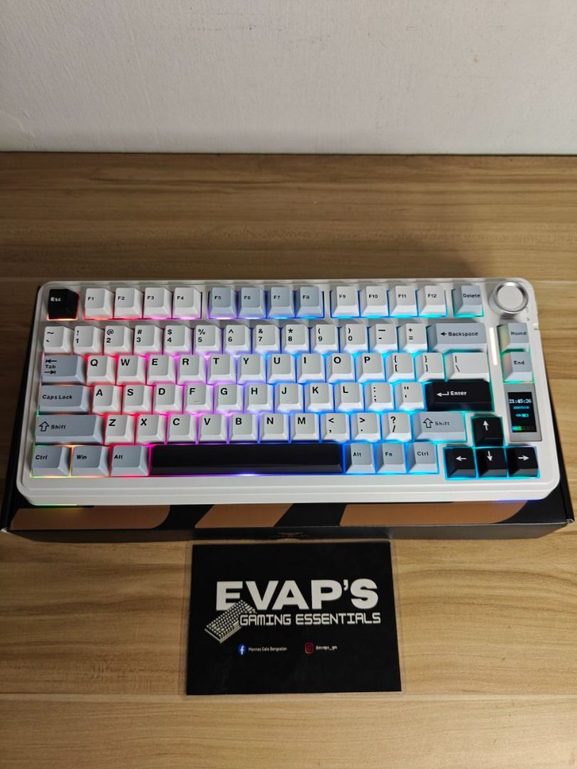 Aula S75 Pro - Silent White (Category: Computer Keyboard) located in Bugallon. Submitted by evaps_gm (Listing ID 1464185524, Image 2). Description: FOR SALE! BRANDNEW! (RESTOCK) Aula S75 Pro - Silent White Price: ₱1,995 ONLY! SPECS: • Star Vector Axis Switches • TFT LCD Screen (Can display photo or GIF) • 75% Layout with 84 Keys • Hot-Swappable PCB • Tri-mode (BT/2.4G/USB-C) • South-Facing RGB Lighting • Multi-Function Alloy Knob • Gasket Mount S