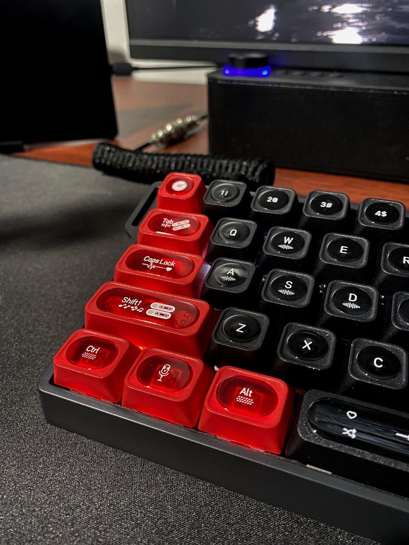 AULA WIN68 HE (Red & Black Peacock) (Category: Computer Keyboard) located in Manila. Submitted by mugiwaraboy56 (Listing ID 1464145382, Image 2). Description: KEY FEATURES: • 🎯 Magnetic Switches (Hall Effect): Ultra-fast actuation & Rapid Trigger capability for FPS precision! • ⌨️ 68-Key Compact Layout: May dedicated arrow keys at navigation keys habang tipid pa rin sa desk space. • 🎨 Red & Black Peacock Colorway: Premium side-printed/unique ke
