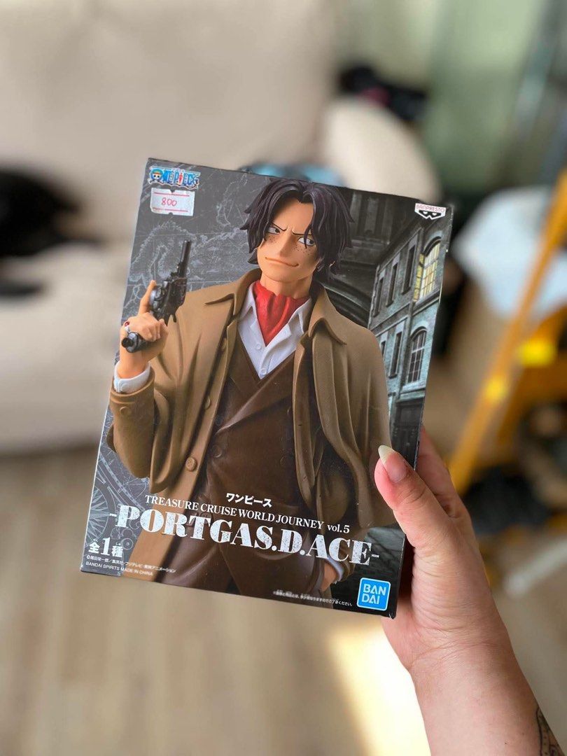 Authentic Anime Figures (Category: Figurines & Statues) located in Cebu City. Submitted by markiilabial (Listing ID 1464170305, Image 1). Description: Selling Authentic Anime Figures Bought in Japan With box items One Piece, AOT, Demon Slayer, etc. Also available loose items 📍Casili Hills Subdivision, Mandaue City Available for Pick-up and Delivery (to be shouldered by the buyer).