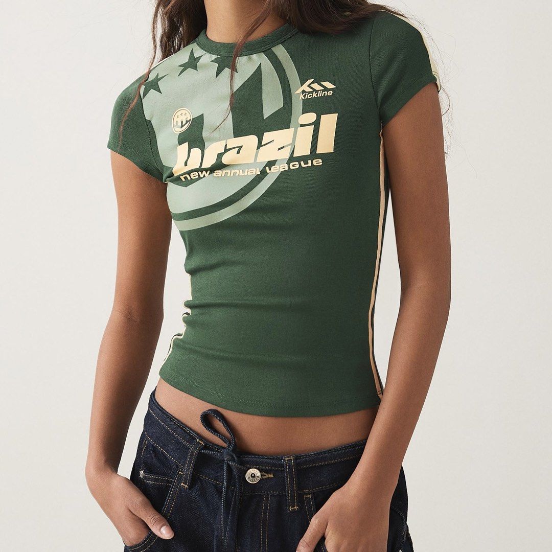 Authentic Bershka Brazil Top (Category: Shirts) located in Caloocan City. Submitted by stargy4l (Listing ID 1464315546, Image 1). Description: retails for 900 impulse purchase used 2x.