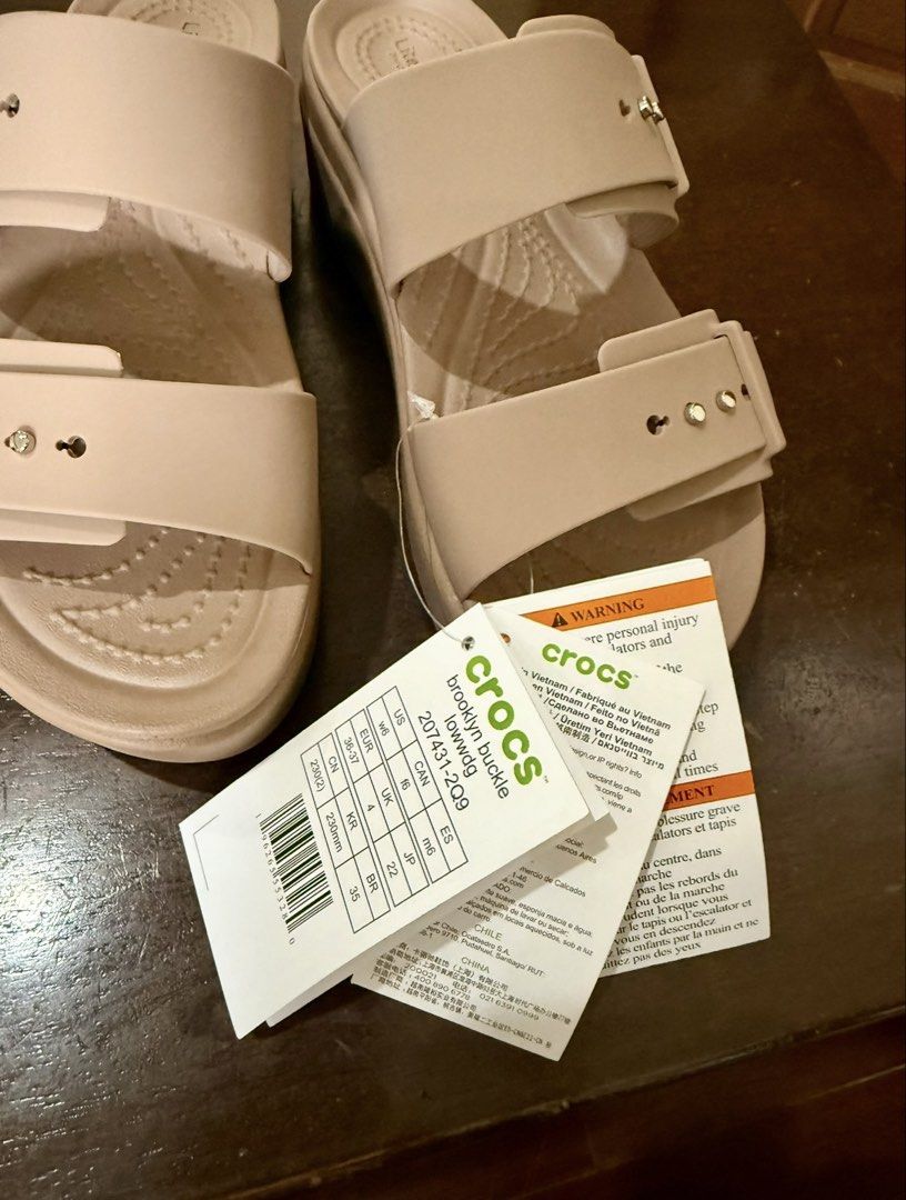 Authentic Crocs Brooklyn Low Wedge | US Bought | Size 6 (Category: Sandals) located in Cebu City. Submitted by shop.bellefinds (Listing ID 1464279800, Image 2). Description: Authentic US-Bought Crocs Brooklyn Low Wedge Size 6 Brand new Purchased from Texas, USA RFS: Already bought another pair of Crocs Brooklyn before this one arrived from Texas. Purchased for USD 48.70 (receipt shown in photos). Location: Cebu City Delivery via LBC, shipping fee