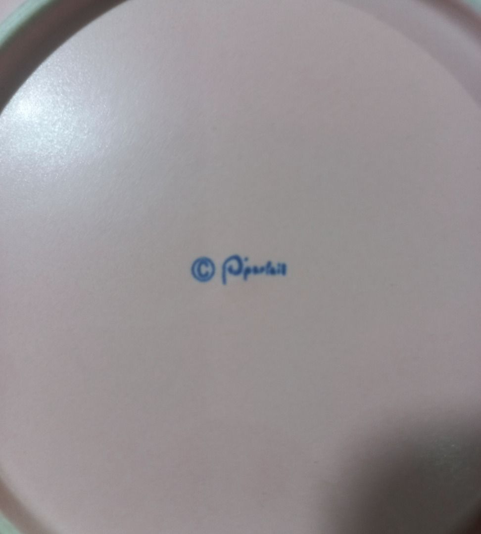 AUTHENTIC DISNEY Peter Pan Vintage Ceramic Plate (Category: Dinnerware & Cutlery) located in Pugo. Submitted by mhylee_fang1989 (Listing ID 1464242757, Image 3). Description: 3 AVAILABLE.