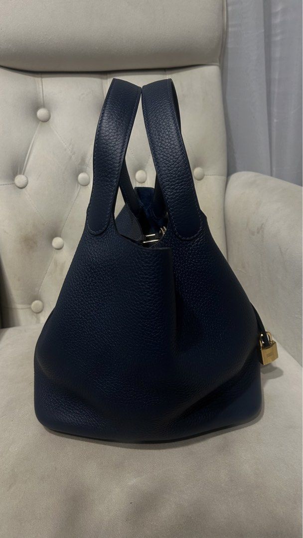 Authentic Hermes Picotin (Category: Luxury Bags & Wallets) located in Marikina City. Submitted by luxxxxiiess (Listing ID 1464322653, Image 3). Description: Authentic guaranteed 💯 with dust bag complete set.