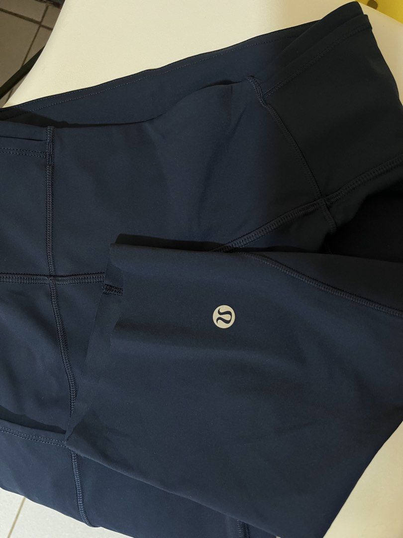 Authentic Lululemon Navy Blue Capri Pants (Category: Babies & Kids Fashion) located in Taguig. Submitted by madeasoncloset (Listing ID 1464179223, Image 1). Description: My Daughter's preloved Bought in Lululemon Canada Size 8-9 Worn Once Masikip na sa daughter ko.