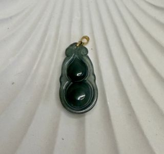 (Category: ) located in . Submitted by mrsmdxbseller (Listing ID 1464336085, Image 1). Description: .