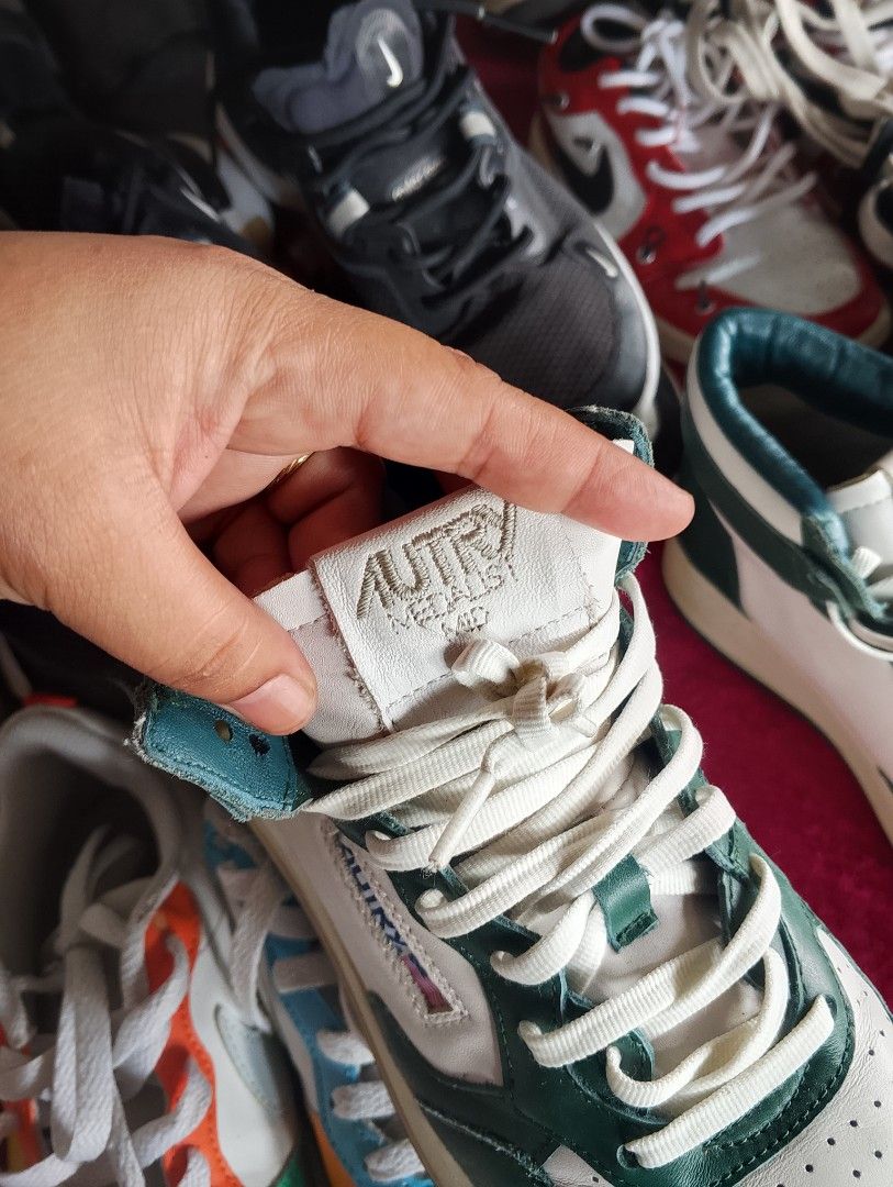 Autry medalist shoes (Category: Shoe inserts) located in Batangas. Submitted by mightypenguin-764c23 (Listing ID 1464200451, Image 2). Description: .
