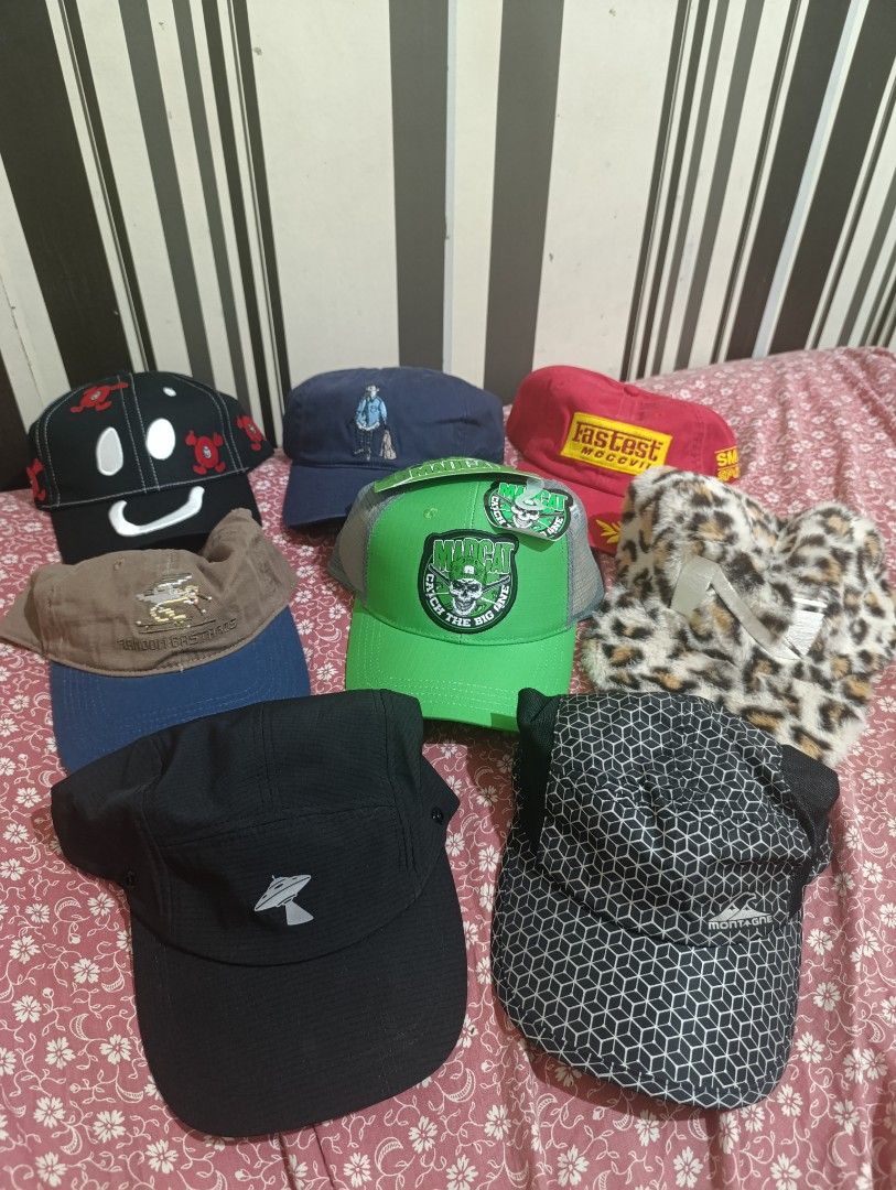 AVAILABLE RANDOM BRANDS CAP 5PANEL AND DADHATS (Category: Caps & Hats) located in Manila. Submitted by mnla.thriftshop (Listing ID 1464215498, Image 1). Description: 350-400 each sampaloc manila location.