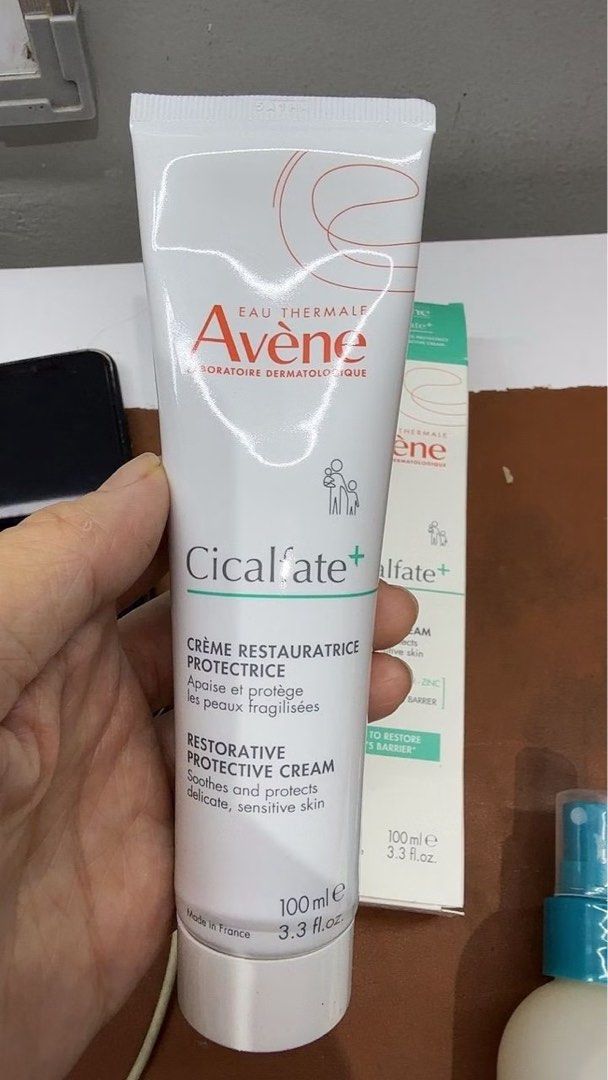 Avène Cicalfate+ Restorative Protective Cream 100ml (Category: Face Care) located in Makati City. Submitted by playful_buddies (Listing ID 1464152382, Image 2). Description: - Avène Cicalfate+ Restorative Protective Cream 100ml EXPIRATION:02/2028 brand New Guaranteed Authentic .